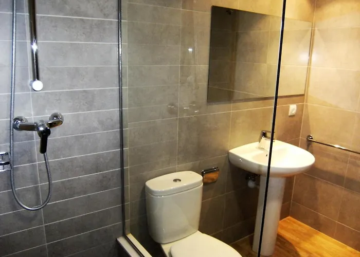 For 5 People With Garden Apartment
