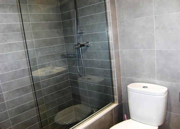 For 5 People With Garden Apartment